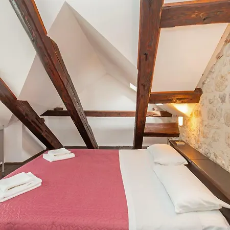 Appartamento Bona Palace *
